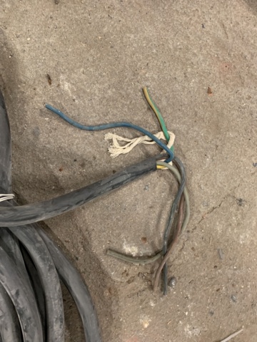 940143-3 3-PHASE wiring 63A