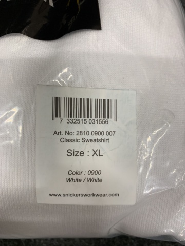 944394-3 2 college shirts Snickers 2810-0900 - Size XL