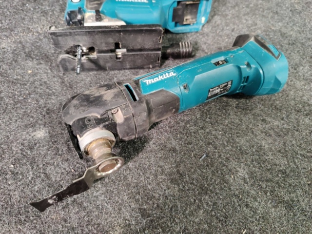 941584-2 Jigsaw Makita DJV181 and Multitool Makita DTM51