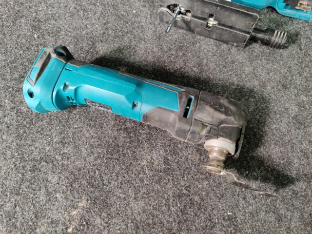 941584-4 Jigsaw Makita DJV181 and Multitool Makita DTM51