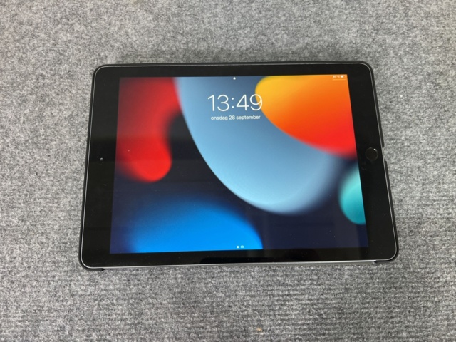 922955-14 Laptop, HP 9560NGW - incl. iPads x2 (repair item)