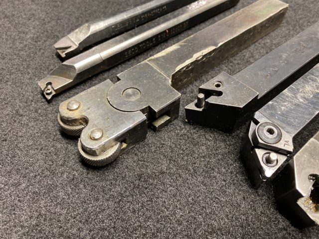 942881-7 Lathe tool 20x20 socket