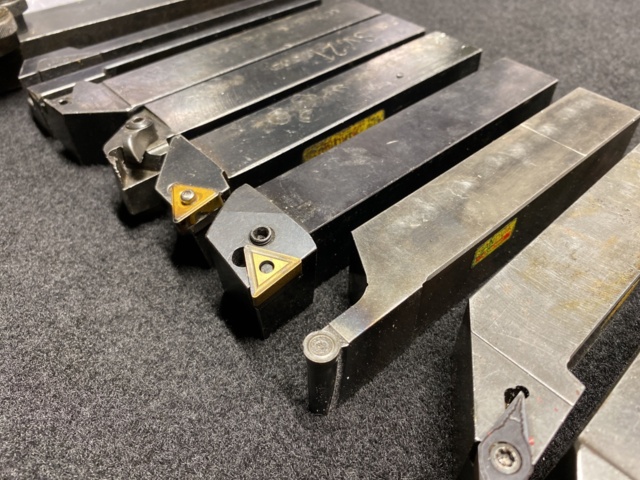 942882-7 Lathe tool 25x25 socket