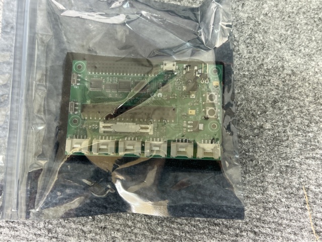 922958-10 Collection with mixed IT equipment