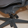 945237-2 Office chair in good condition, from Herman Miller with many adjustment options.