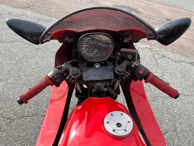928041-11 SUZUKI GSX 1100 ES - 1983