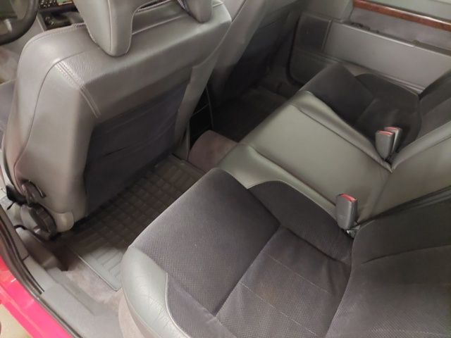 934631-27 Volvo 944 2.3 - 1998