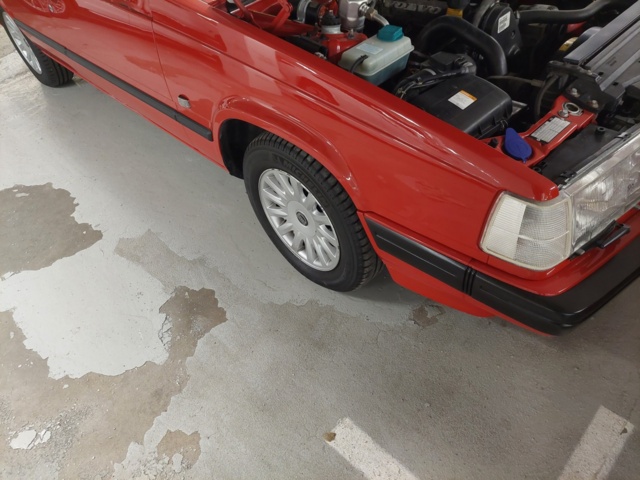 934631-36 Volvo 944 2.3 - 1998