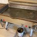 887080-3 Roasting table on 4 legs