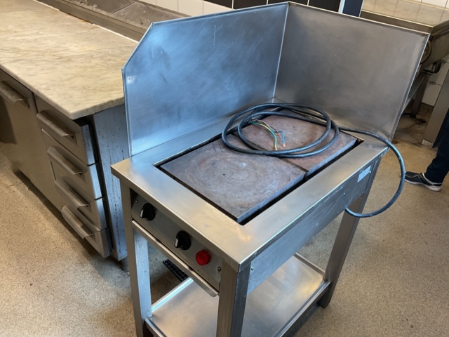 887081-2 Stove with 2 plates Friberg