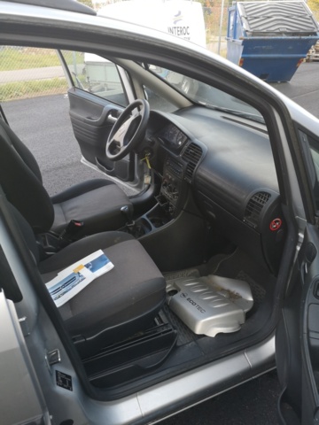 938944-22 Opel Zafira 1.8 - 2004