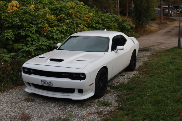 947407-2 Dodge Challenger 5.7 V8 HEMI Manual, 381hp, 2015