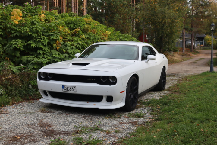 947407-1 Dodge Challenger 5.7 V8 HEMI Manual, 381hp, 2015