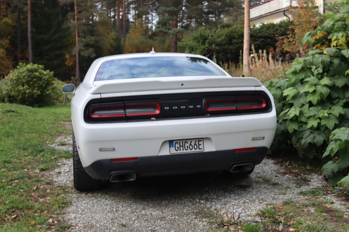 947407-8 Dodge Challenger 5.7 V8 HEMI Manual, 381hp, 2015