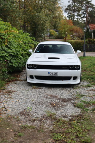 947407-13 Dodge Challenger 5.7 V8 HEMI Manual, 381hp, 2015