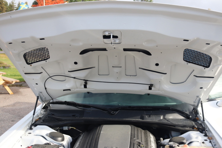 947407-36 Dodge Challenger 5.7 V8 HEMI Manual, 381hp, 2015