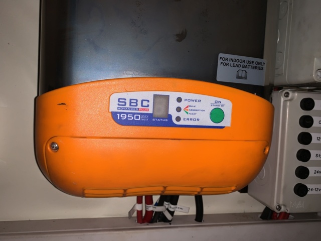 810441-13 Wind measuring equipment mounted on trailer Wind Collector with generator, battery charger etc