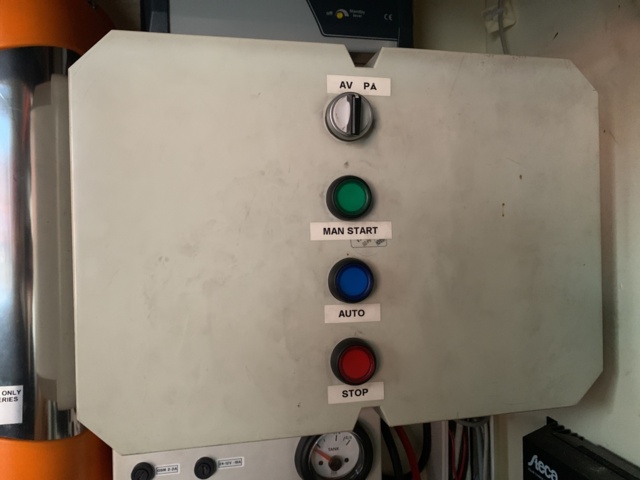 810439-13 Wind measuring equipment Wind Collector with diesel generator, battery charger 24V/80A etc