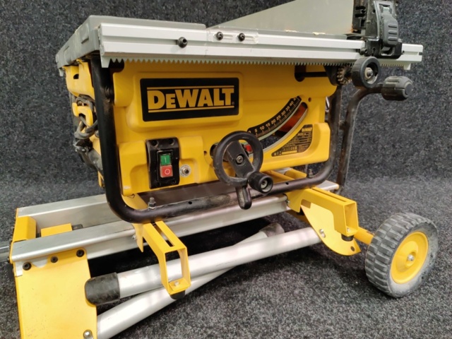941563-3 Table saw DeWalt DW745 with saw table