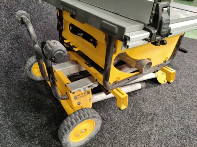 941563-8 Table saw DeWalt DW745 with saw table