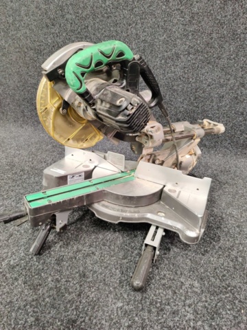 941590-5 Cut and miter saw Hitachi C 8FSE