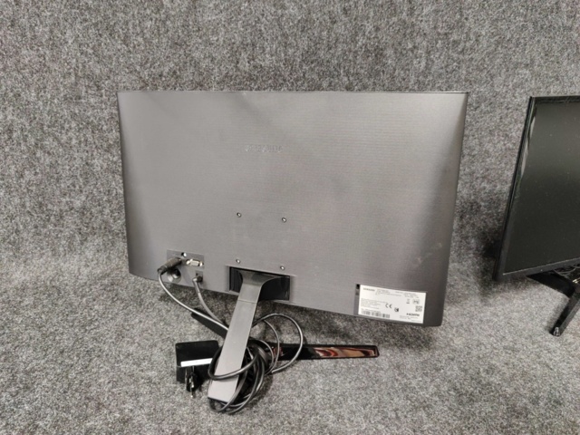 941704-3 Monitors Samsung S24F356FHU + docking station