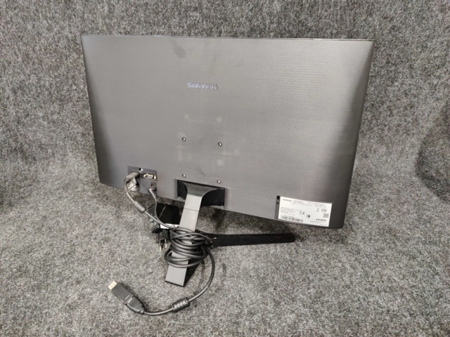 941704-6 Monitors Samsung S24F356FHU + docking station