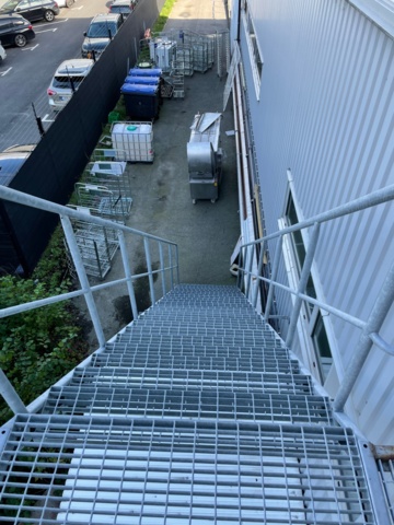 947501-5 Safe / Deposit cabinet with coin lock