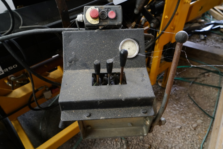 947729-8 Wood splitter KISA Vedproffs 350