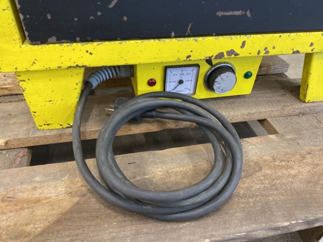 942905-4 Electrode heating cabinet ESAB SK40