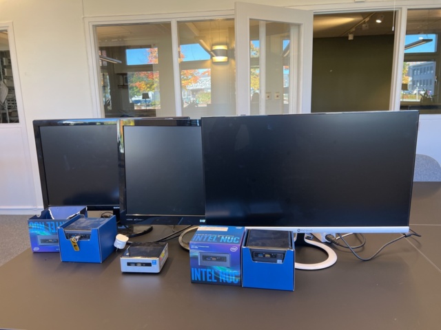 Monitors x3 BenQ & Neovo + NUCs x3 - PS Auction - We value the future ...