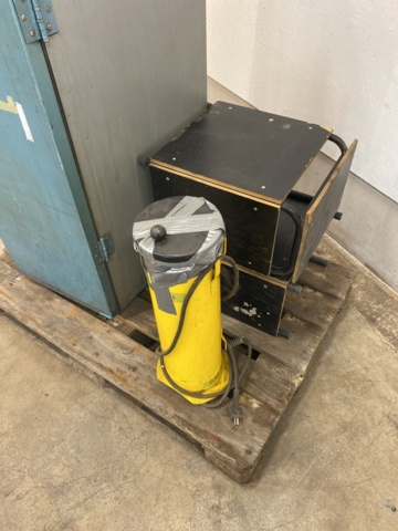 942908-8 Warming cupboards, freezers, pallets