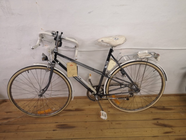 881952-2 Rex Road Runner 4200 7vxl 26"