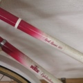 881953-4 Rex Road Runner 600 White/Pink 26"