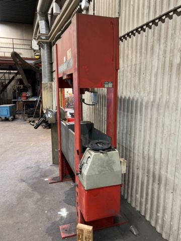 869394-3 Hydraulic press 100T, Stenhøj 501001