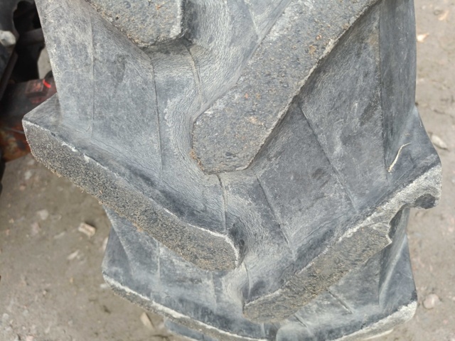 928412-10 Jordbrukstraktor Volvo BM Valmet 705 -1986