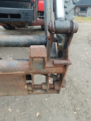 928412-19 Jordbrukstraktor Volvo BM Valmet 705 -1986