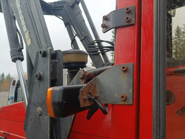 928412-61 Jordbrukstraktor Volvo BM Valmet 705 -1986