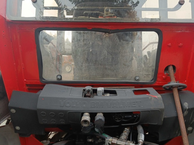 928412-66 Jordbrukstraktor Volvo BM Valmet 705 -1986