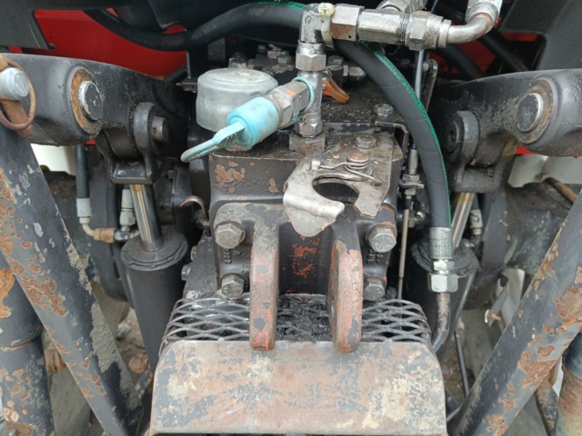 928412-68 Jordbrukstraktor Volvo BM Valmet 705 -1986