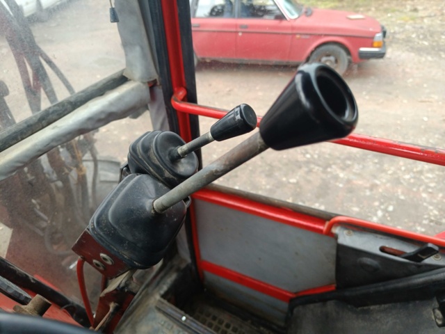 928412-92 Jordbrukstraktor Volvo BM Valmet 705 -1986