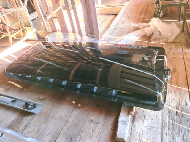 939289-11 Thule takbox med Mont Blanc lastbärare