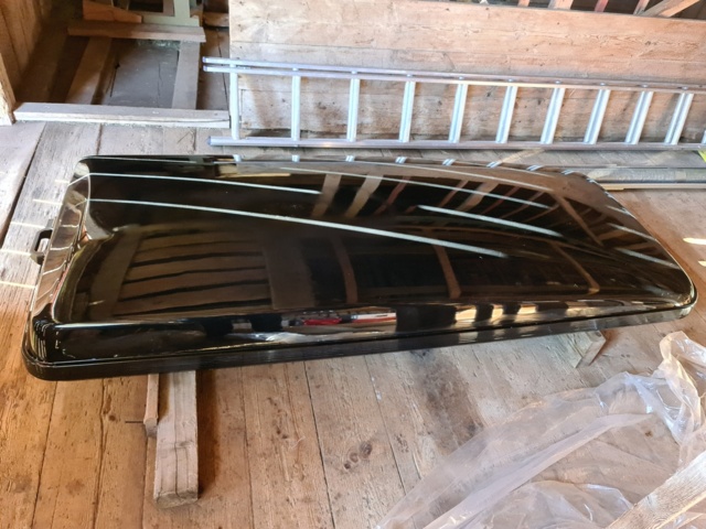 939289-13 Thule takbox med Mont Blanc lastbärare