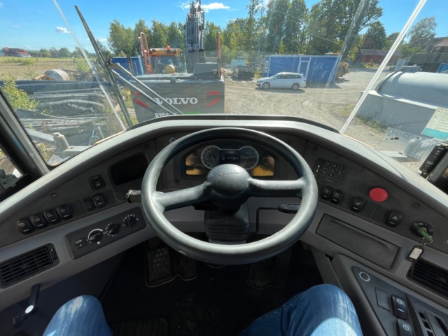 906911-12 Dump truck, Volvo A30F, 2011, 17,136 hours