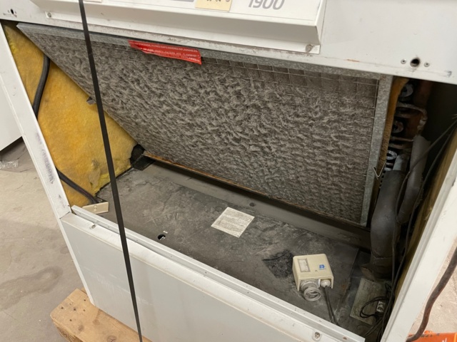 768165-9 AC system Airwell 1900.