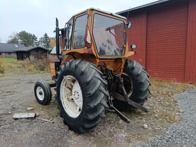 928413-3 Agricultural tractor Valmet 602 Turbo
