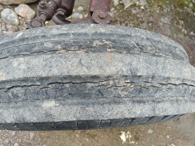 928413-10 Agricultural tractor Valmet 602 Turbo