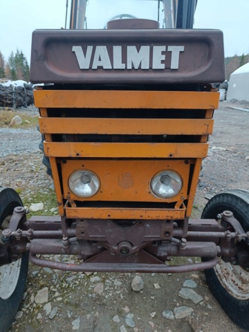 928413-17 Agricultural tractor Valmet 602 Turbo