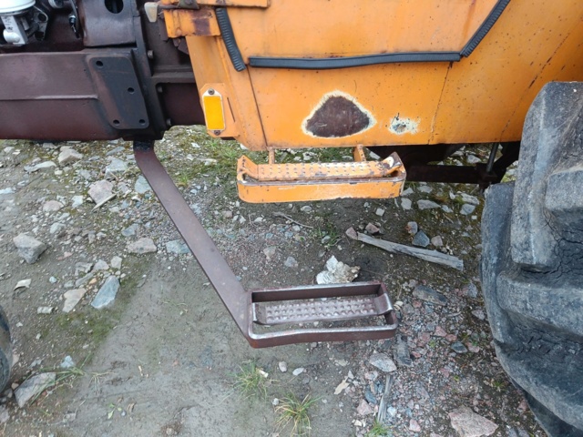 928413-30 Agricultural tractor Valmet 602 Turbo