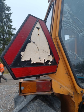 928413-32 Agricultural tractor Valmet 602 Turbo